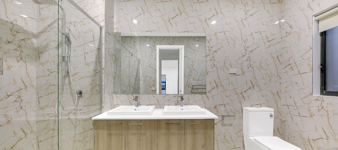 BT767 GOLDEN STRIPE MARBLE 6x6 Polished