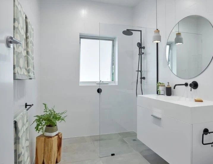 BHCN26 PLAIN WHITE TILE POLISHED 600 x 300