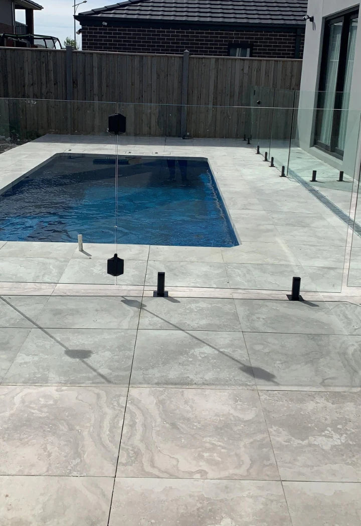 BT541 TRAVERTINE SILVER 600X600 MATT