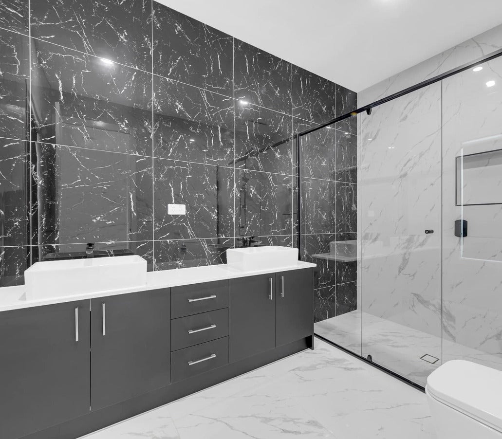 BT734 CLASSY BLACK 600X600 POLISHED