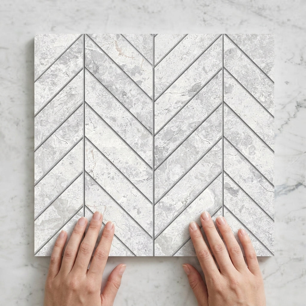 BHCS123	PARADISE TUNDRA WHITE CHEVRON MOSAIC