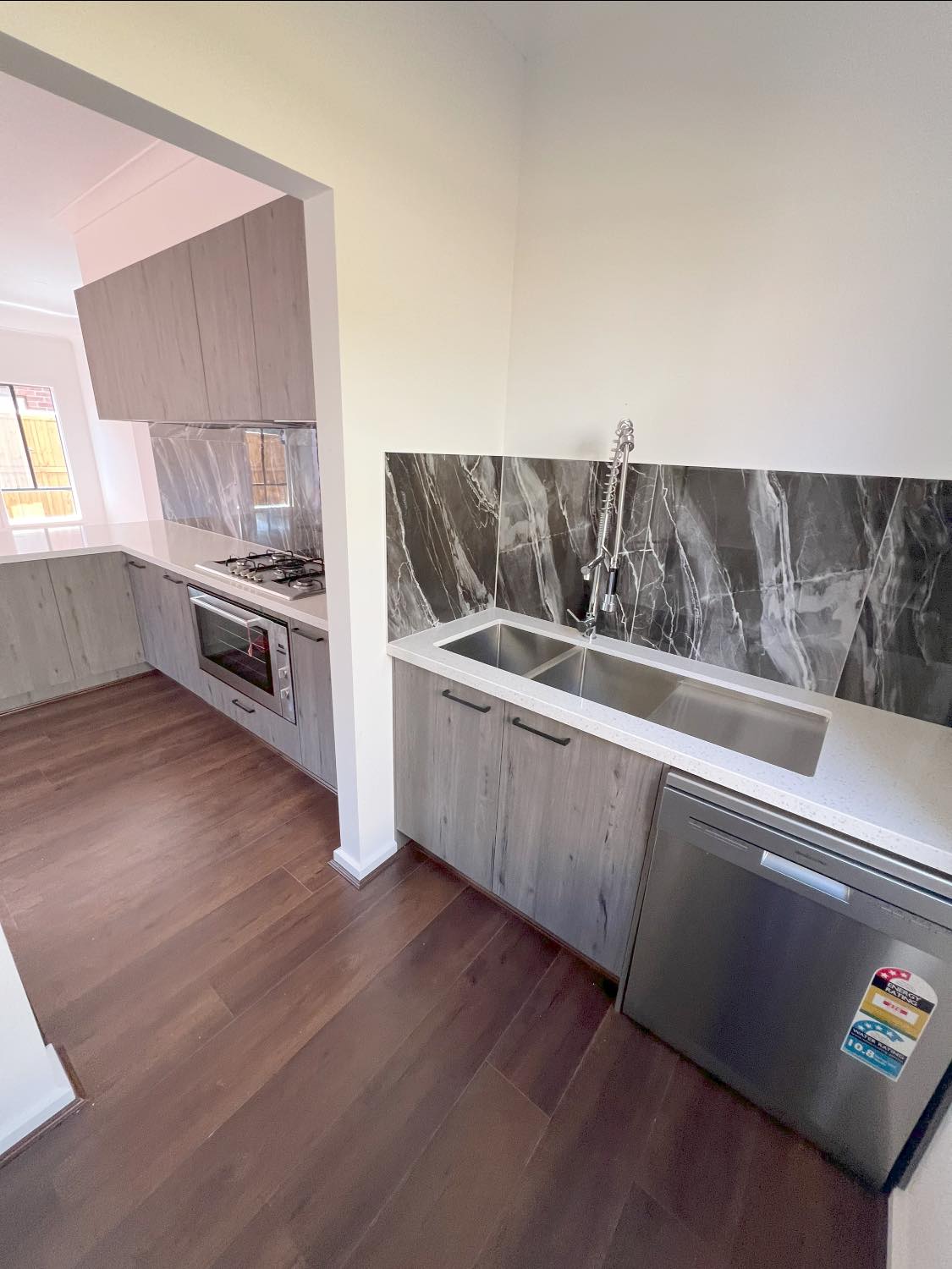 BT759 BLACK MARBLE 600X600 POLISHED