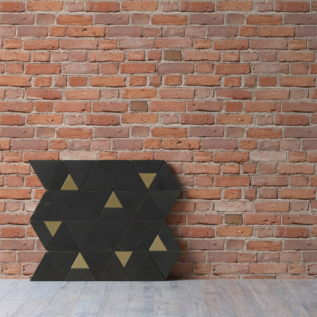 BT3333 GOLDEN PYRAMID NERO MARQUINA  327x292